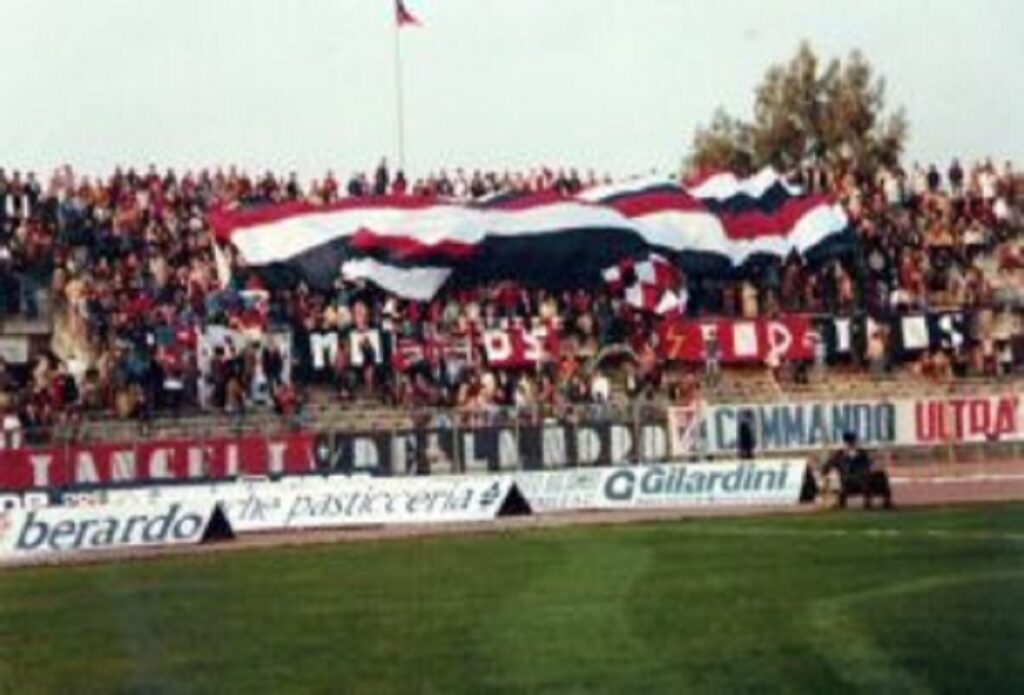 foto-39-tifo-anni-80-300x186
